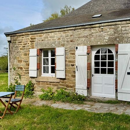 Gite De Couple Cosy Avec Vue Sur Chateau Tremohar - Golfe Du Morbihan, 20 Min De Vannes Berric Exterior foto
